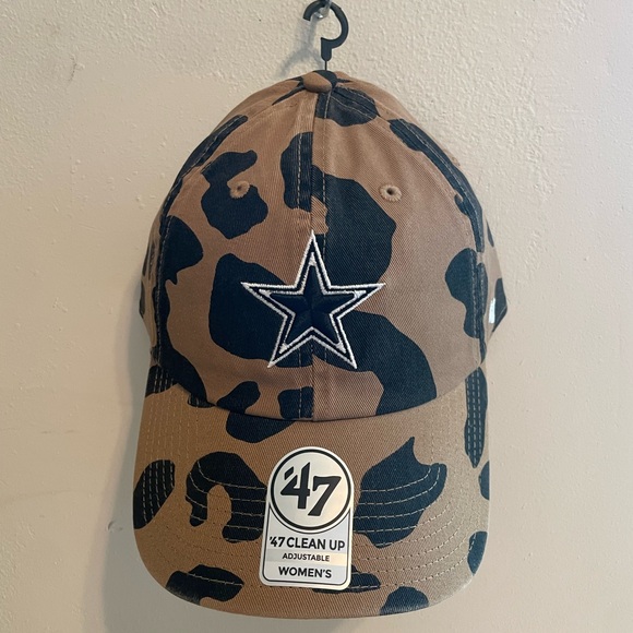 New NFL 47 Dallas Cowboys Brown Rosette Clean Up Women’s Adjustable Cap Hat - Picture 9 of 13